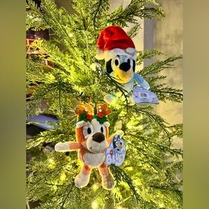 2024 Bluey Plush 7" with Backpack Clips Set Of 2 Santa and Reindeer New w/ Tags